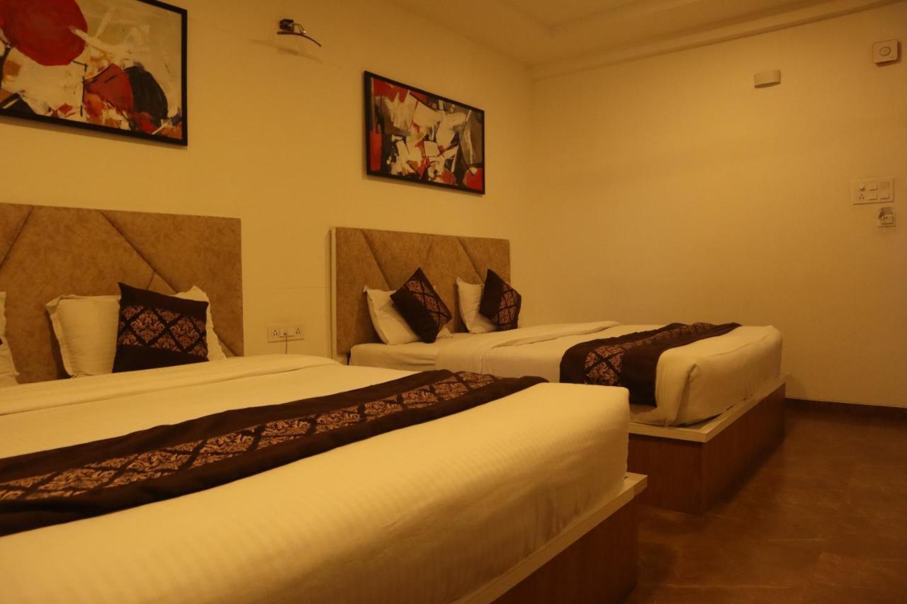 Hotel Grand Ecotel, Aurangabad Экстерьер фото